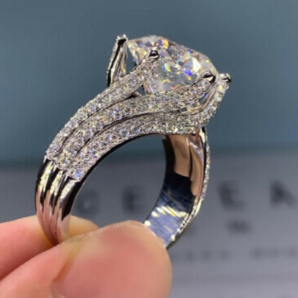 NEW 925 STERLING SILVER Diamond 💍 RING